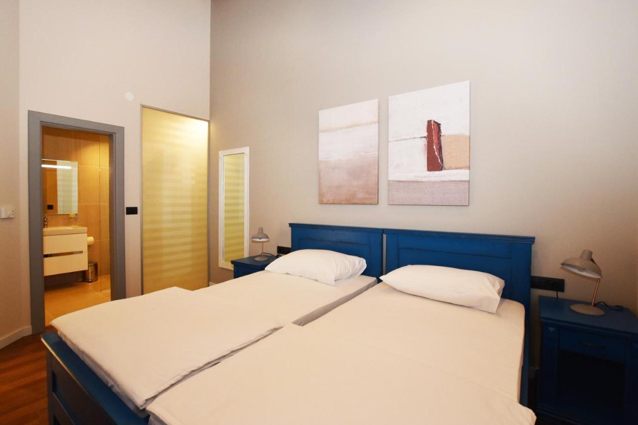 Bed&Breakfast Monte Rosso Porec Exterior photo